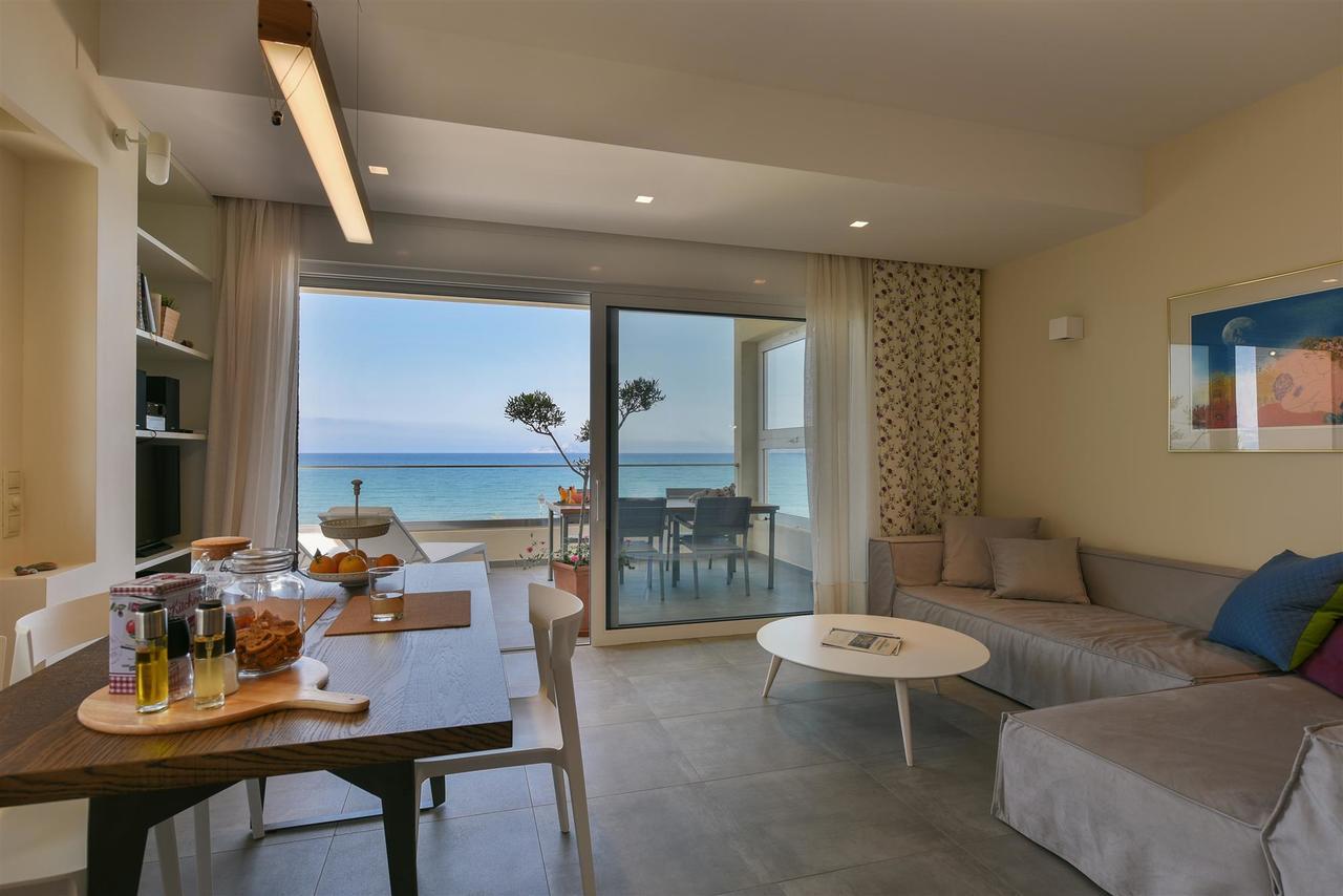 Rodia Beach Suites Kokkinos Pyrgos Dış mekan fotoğraf