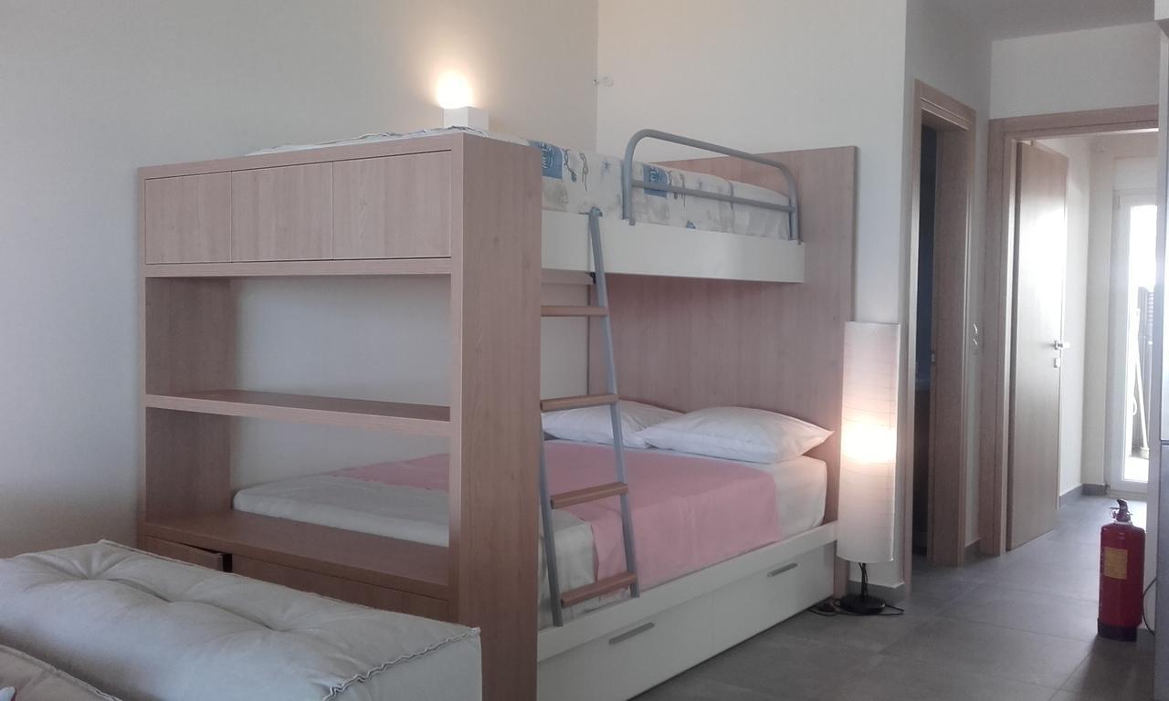 Rodia Beach Suites Kokkinos Pyrgos Dış mekan fotoğraf